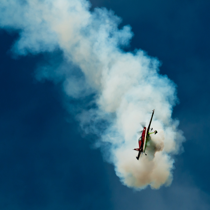 096_Kecskemet_Air Show_Zoltan Veres na Extra 300S.jpg